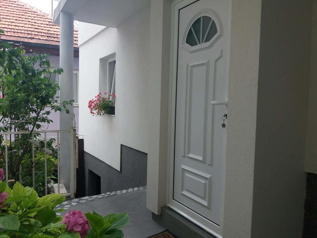 Apartman Lokum ซาราเยโว ภายนอก รูปภาพ